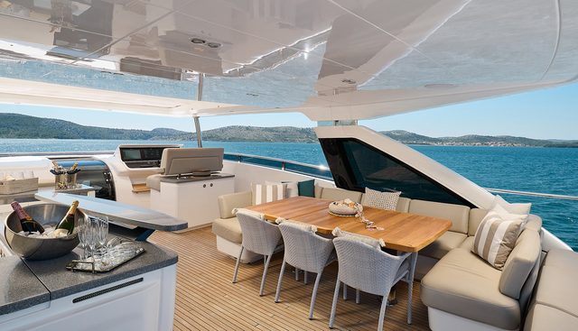 VON B yacht charter 4