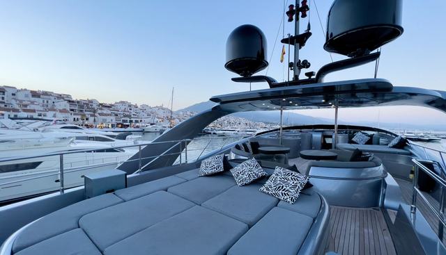 MATSU yacht charter 2
