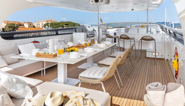 LA GIOCONDA yacht charter 3