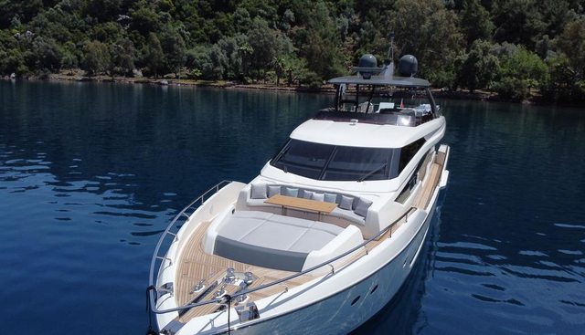 SHERO yacht charter 3