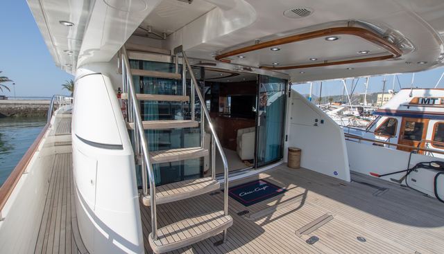 HAPPY DREAM yacht charter 4
