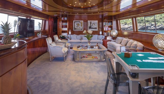 MARVI DE yacht charter 5
