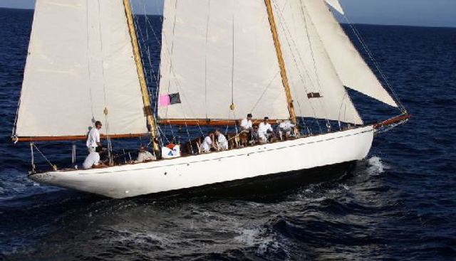 TALISMAN yacht charter 3