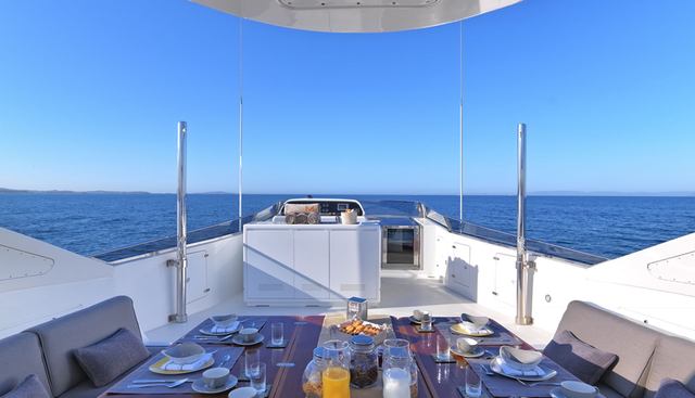 MANTRA yacht charter 5