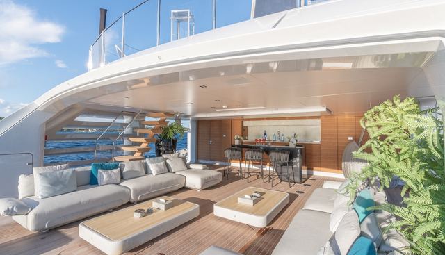 LEL yacht charter 4