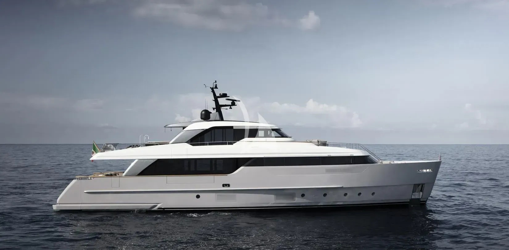 FLORI yacht charter 4