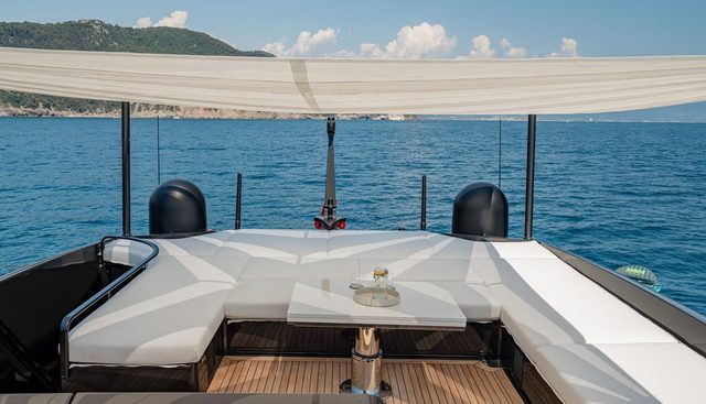 FORZA QUIETA yacht charter 4