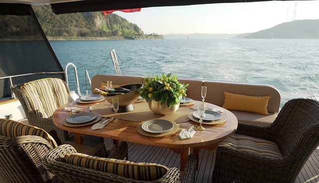 AYEM yacht charter 4