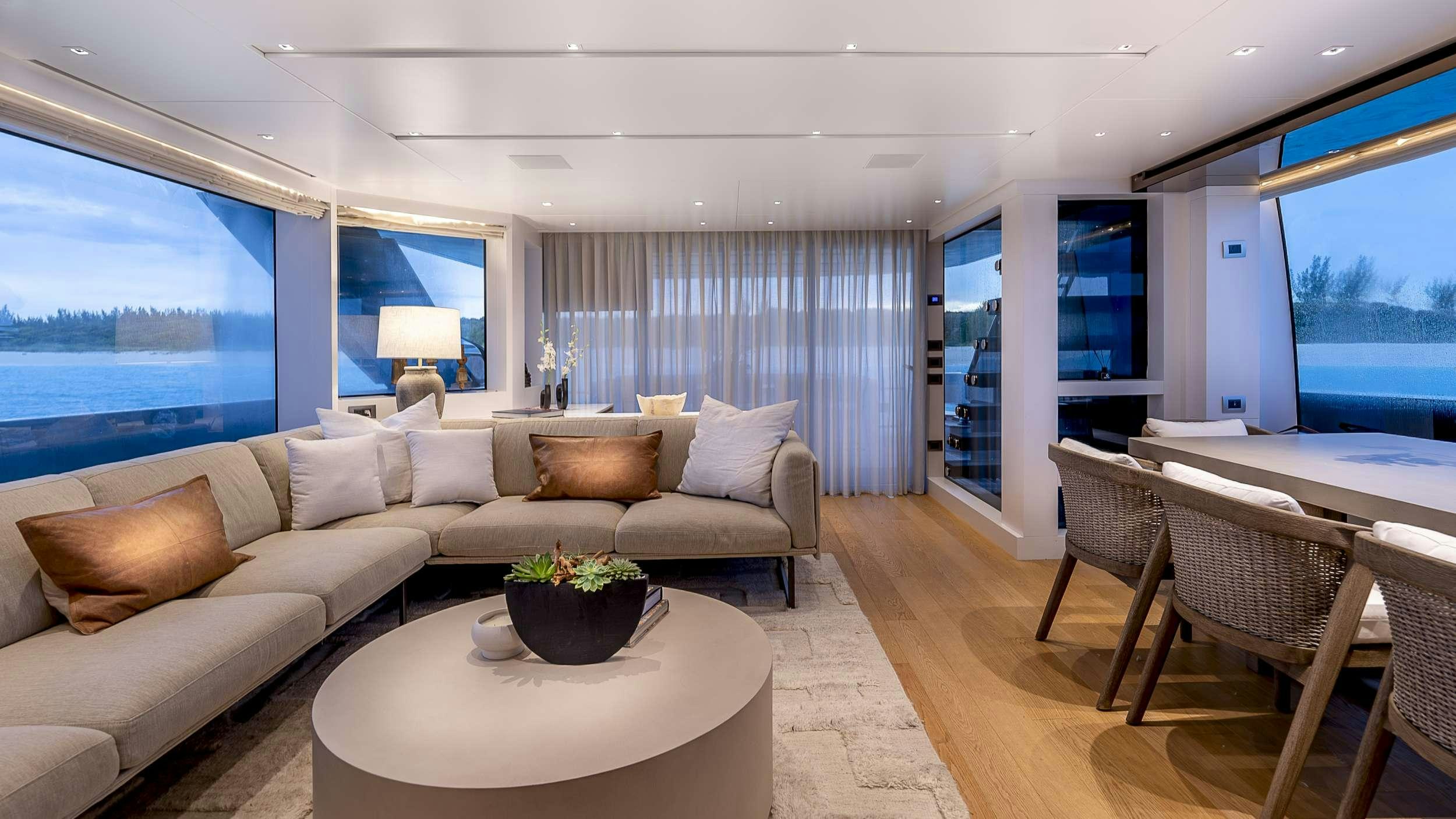 GATSBY yacht charter 5