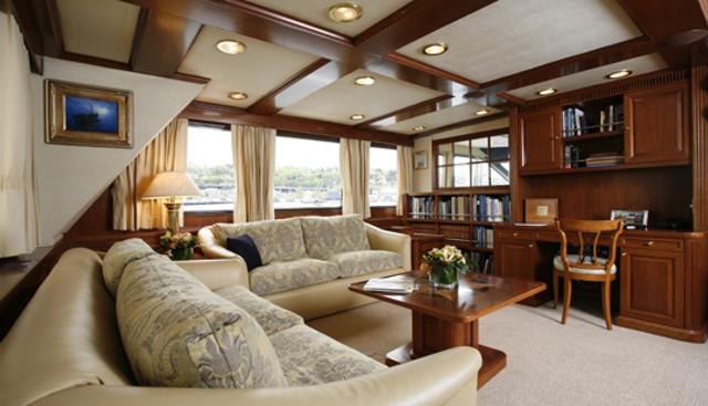 SKYETYME yacht charter 3