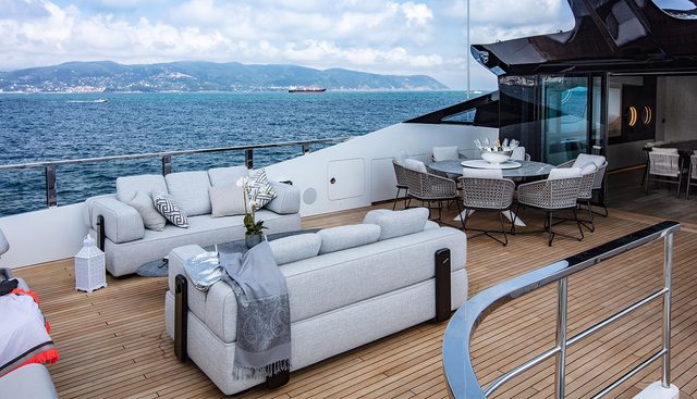 MANGUSTA GRANSPORT 45 yacht charter 4