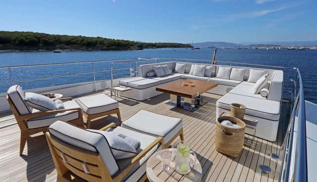 ATHENA I yacht charter 4