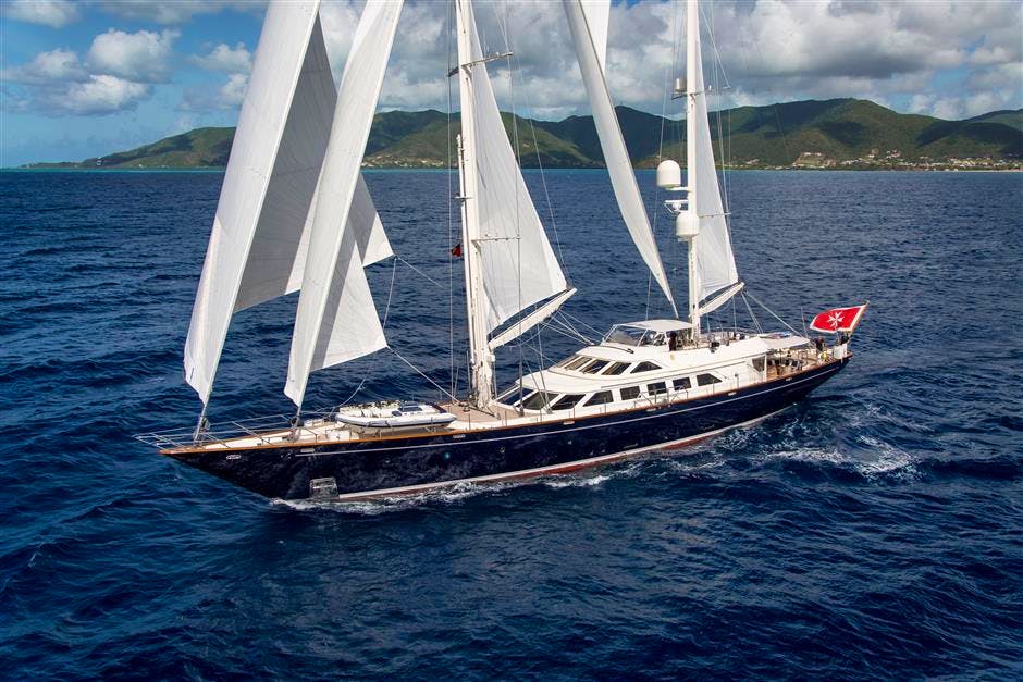 ELLEN yacht charter 4
