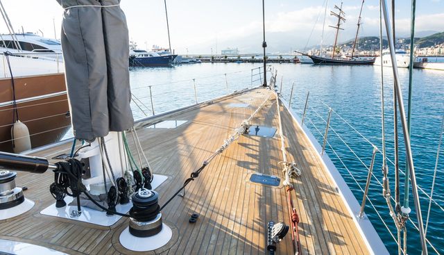 HUAYRA yacht charter 3