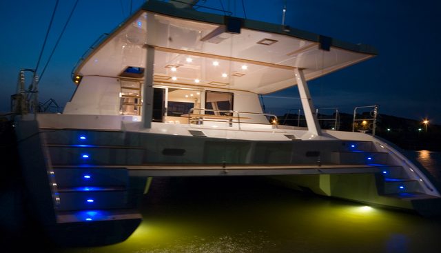 DEPENDE IV yacht charter 5