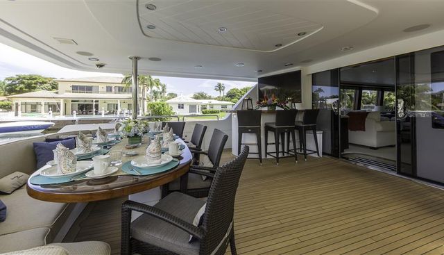 SOMETHING SOUTHERN yacht charter 2