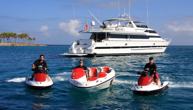 ILLUSIONS yacht charter 5