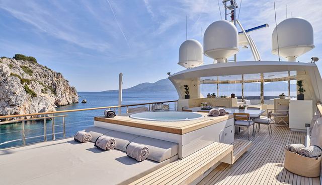 LA PELLEGRINA 1 yacht charter 4