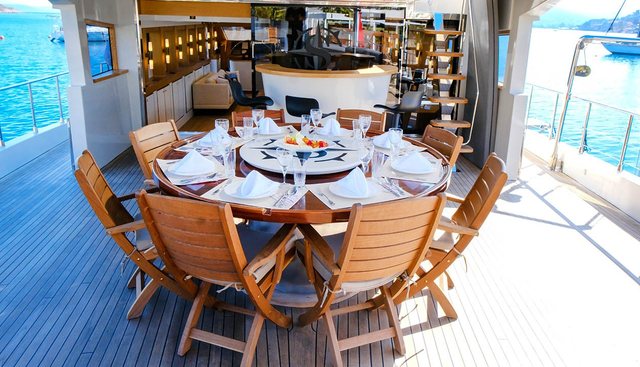 SUREYYA yacht charter 5