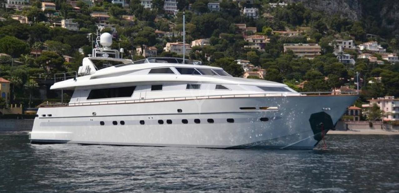 SOLONA YACHT CHARTER yacht charter