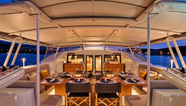 GUILLEMOT yacht charter 5