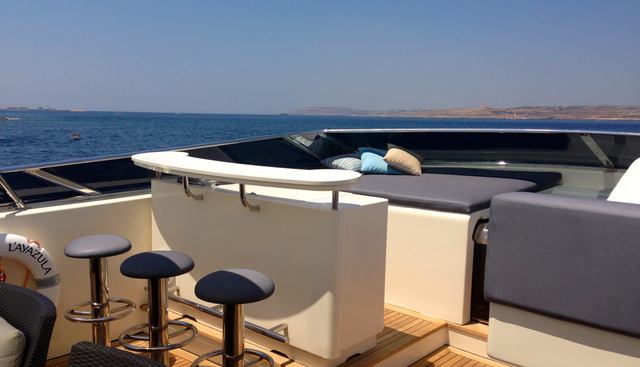 L'AYAZULA yacht charter 5