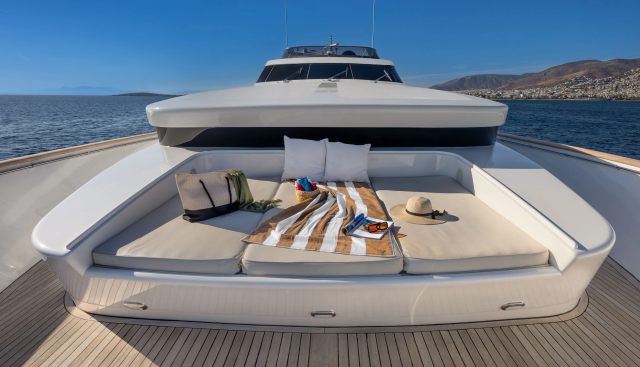 ENERGY yacht charter 3