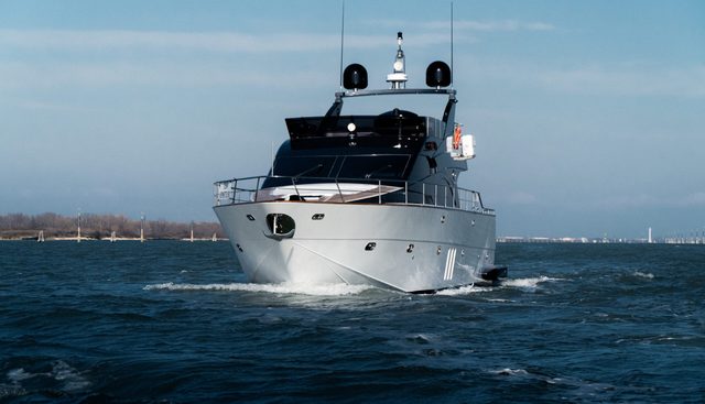 ALMA DE MAR yacht charter 3
