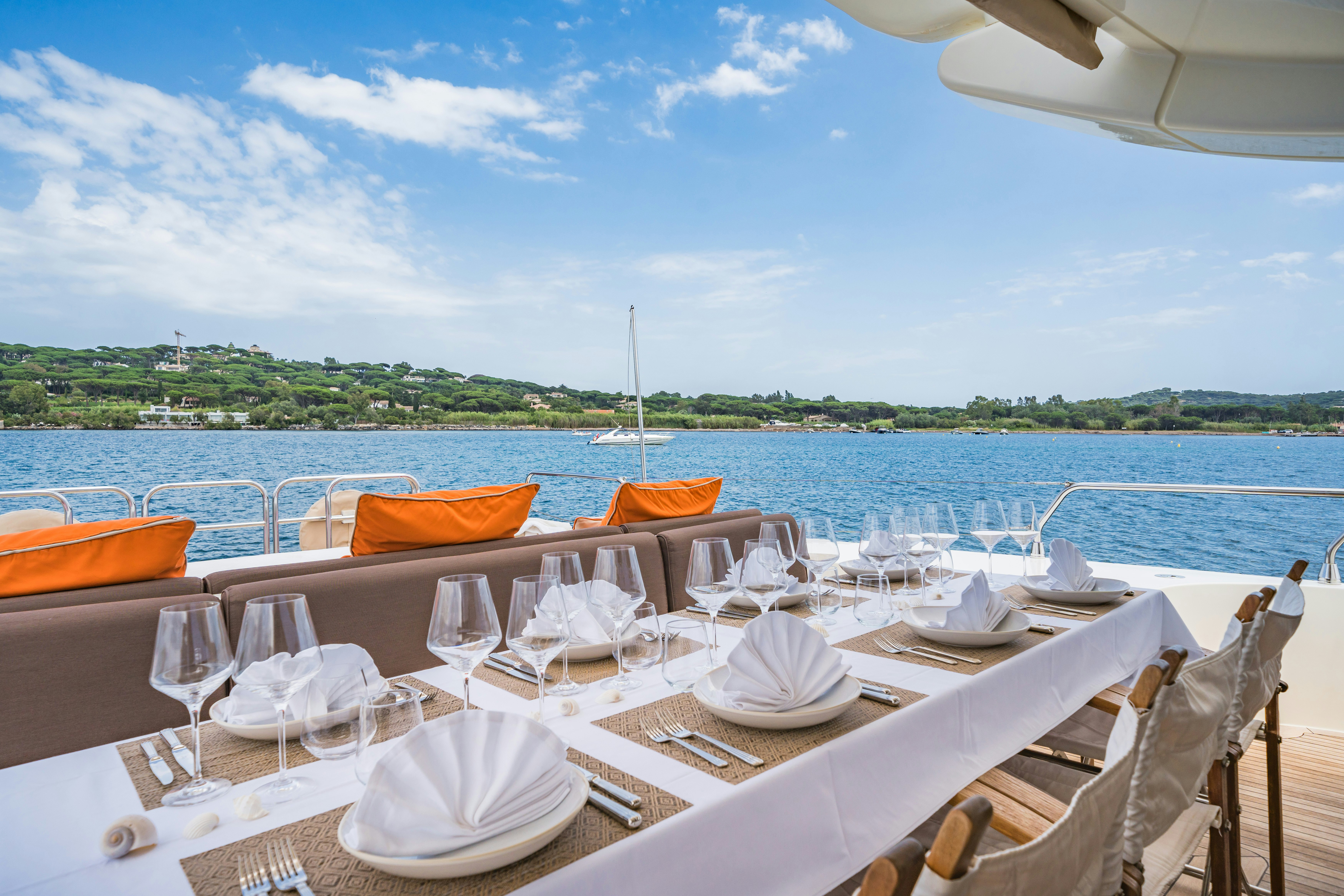ECLAT yacht charter 3