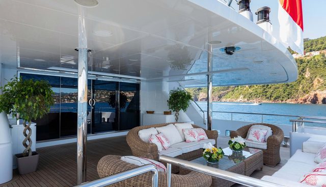 KADIMO'S yacht charter 3