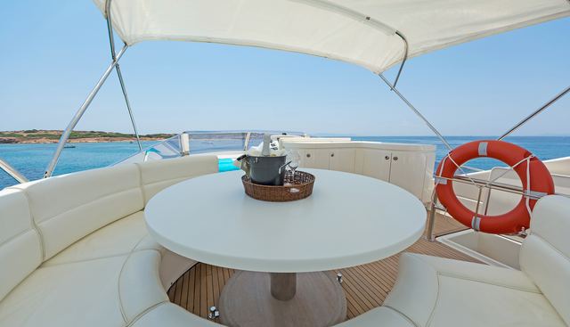 LETTOULI III yacht charter 5