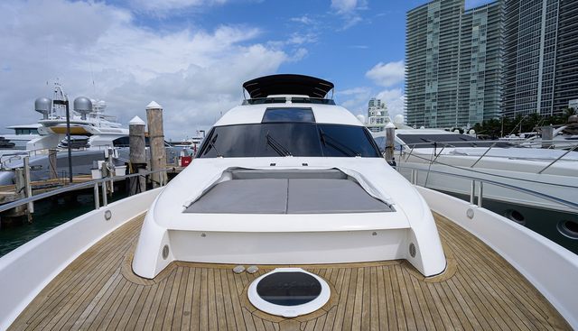LIVING THE DREAM yacht charter 2