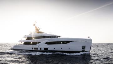 SERENISSIMA II yacht charter 5