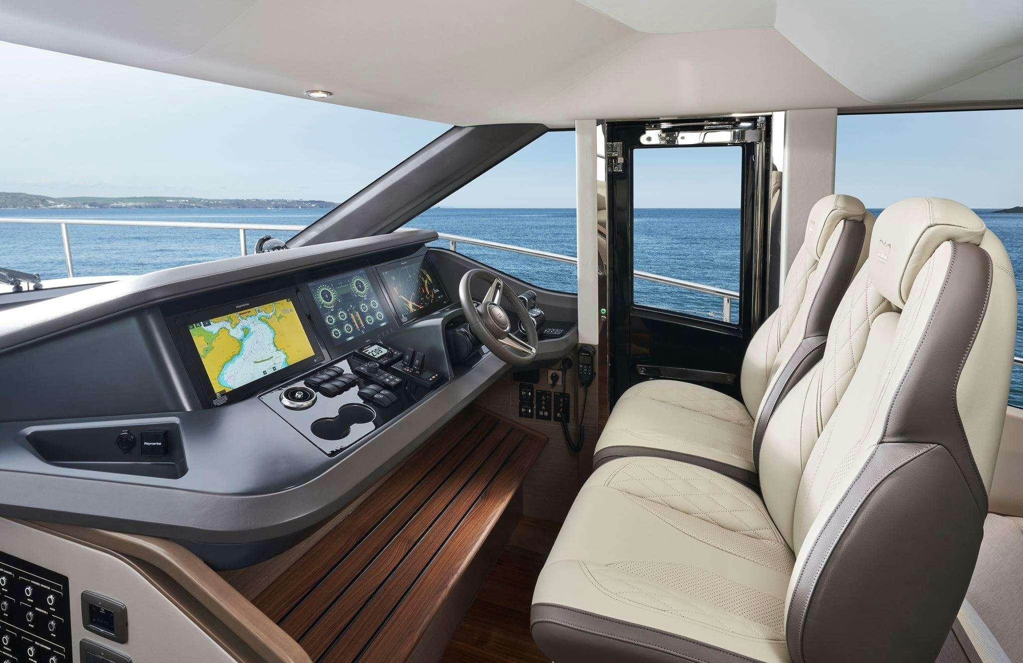 ELIZABETH yacht charter 4