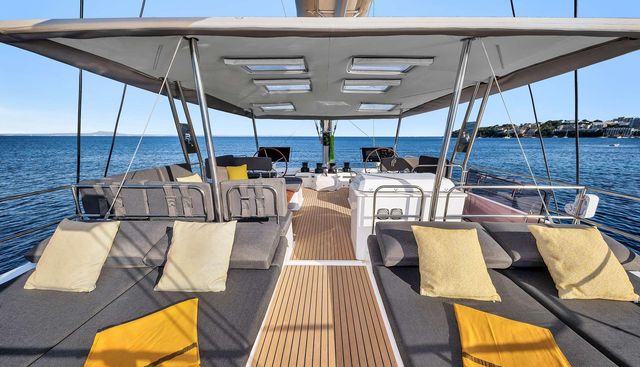 NEOW yacht charter 3