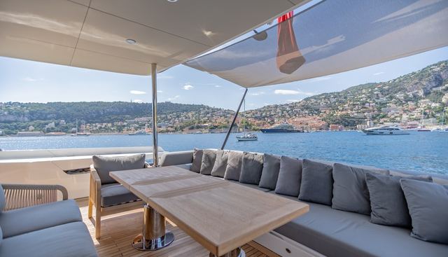 MAORIA yacht charter 5