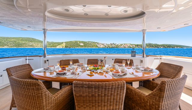 CONTE STEFANI yacht charter 4