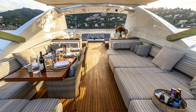 MANATEA yacht charter 4