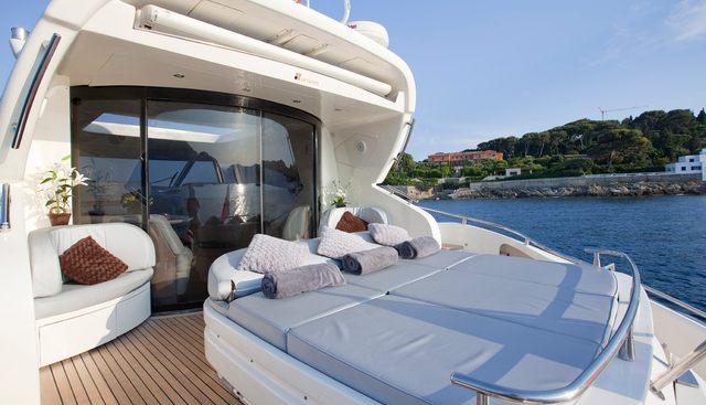 ICARE yacht charter 5