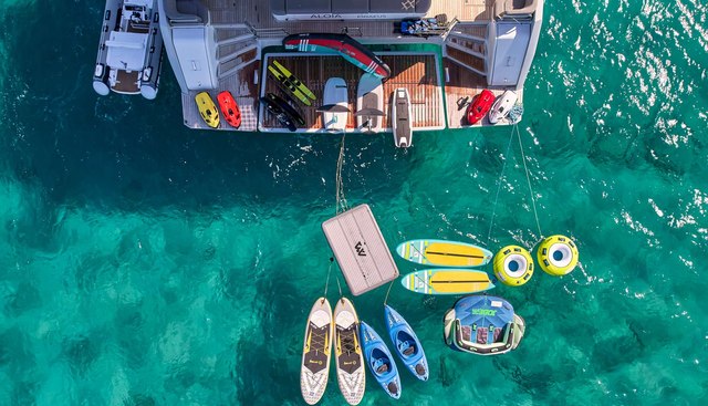 ALOIA 80 yacht charter 5