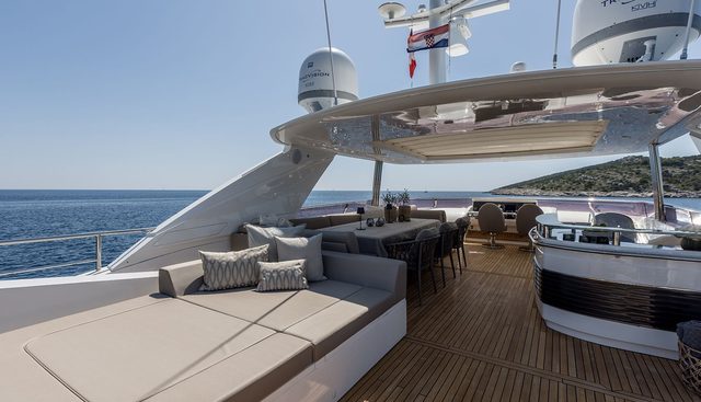 EXPERIENCE yacht charter 4