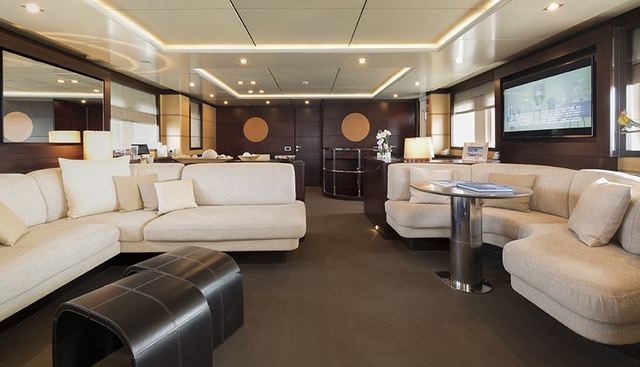 INDIAN yacht charter 5