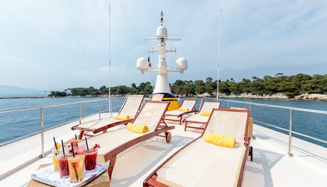 ARIONAS yacht charter 5
