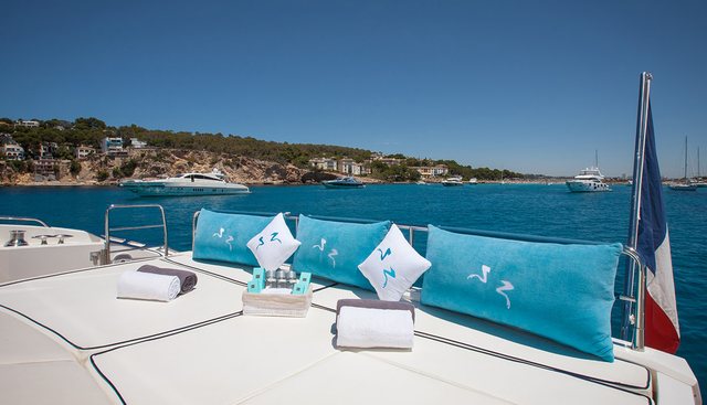 FROGGY yacht charter 4