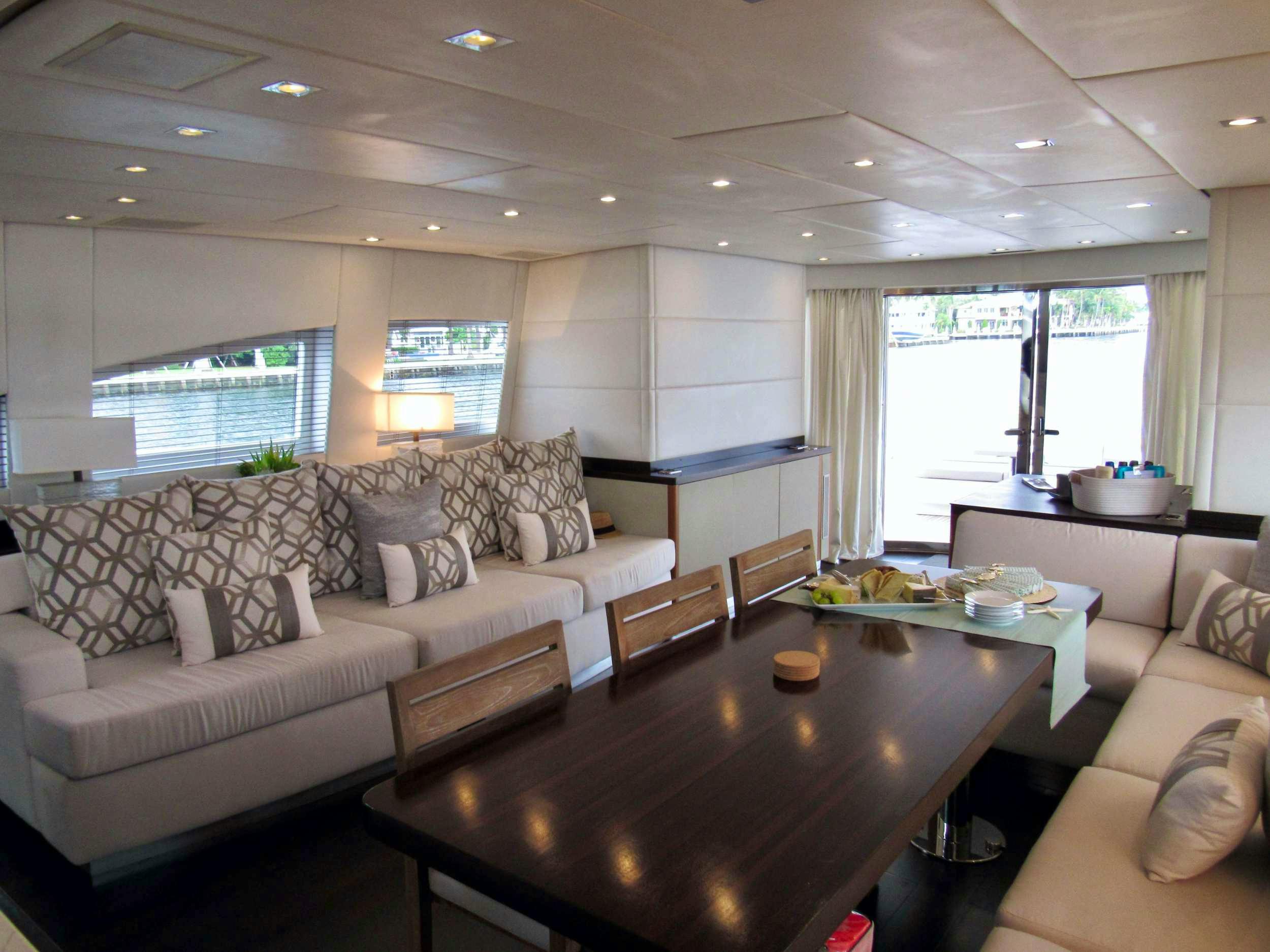 DREAM yacht charter 2