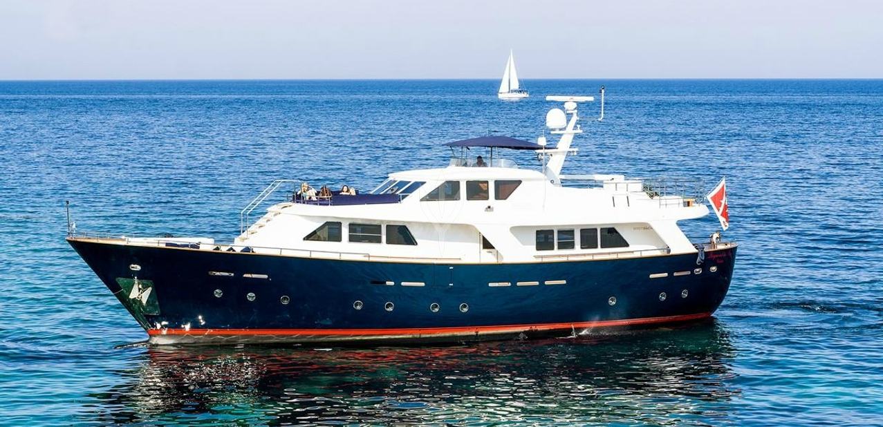 VICTORIA III YACHT CHARTER yacht charter