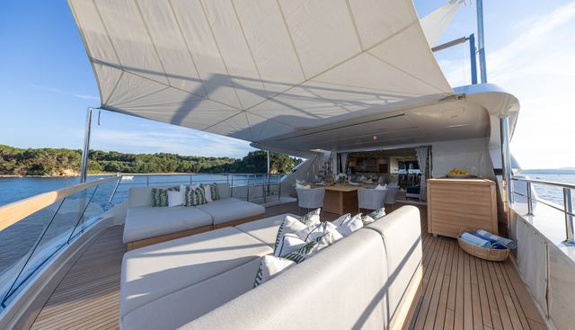 ZULU 3 yacht charter 4