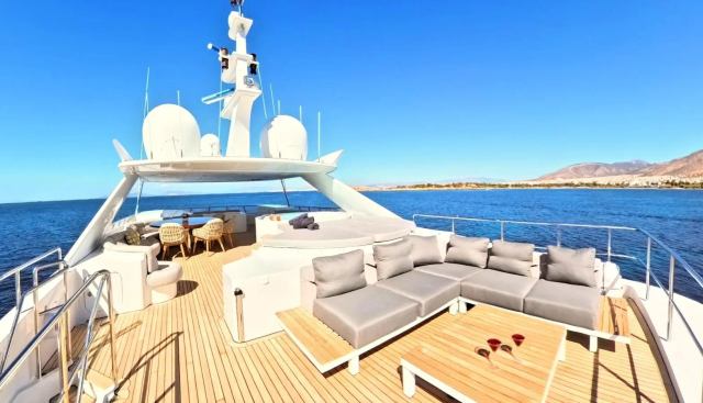 BENIK I yacht charter 3