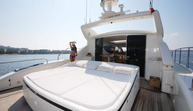 LADY SPLASH yacht charter 4