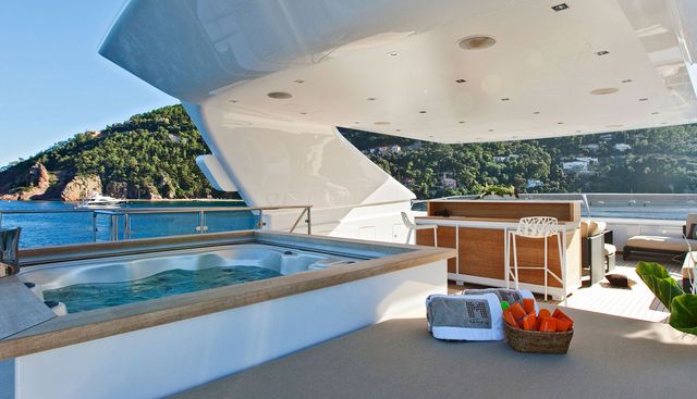 SEVEN S yacht charter 3
